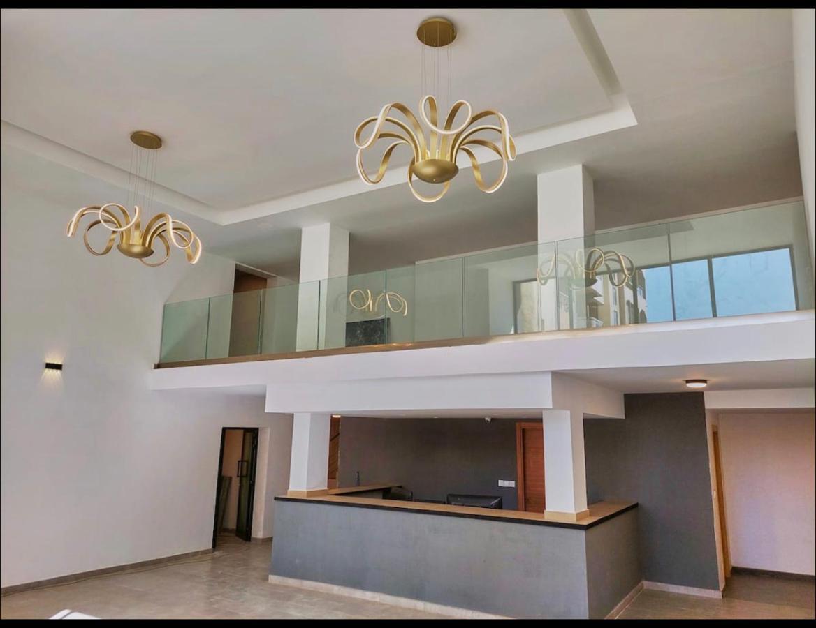 F4 - Chic - Piscine - Salle Fitness Dakar Exterior foto